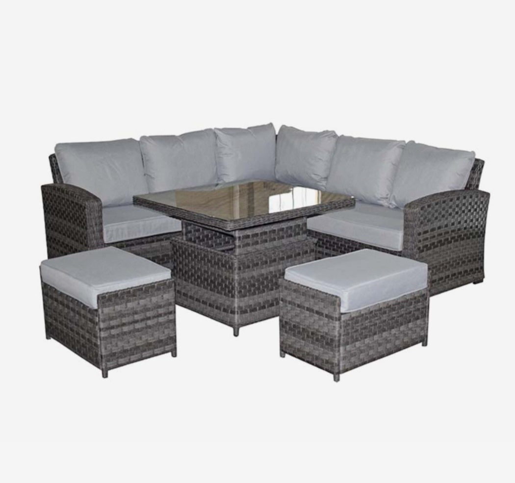 Grace Corner Suite